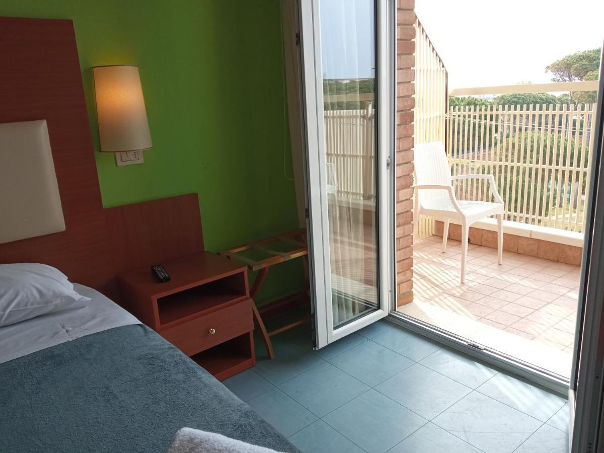 Hotel Helios Beach Milano Marittima Exteriér fotografie