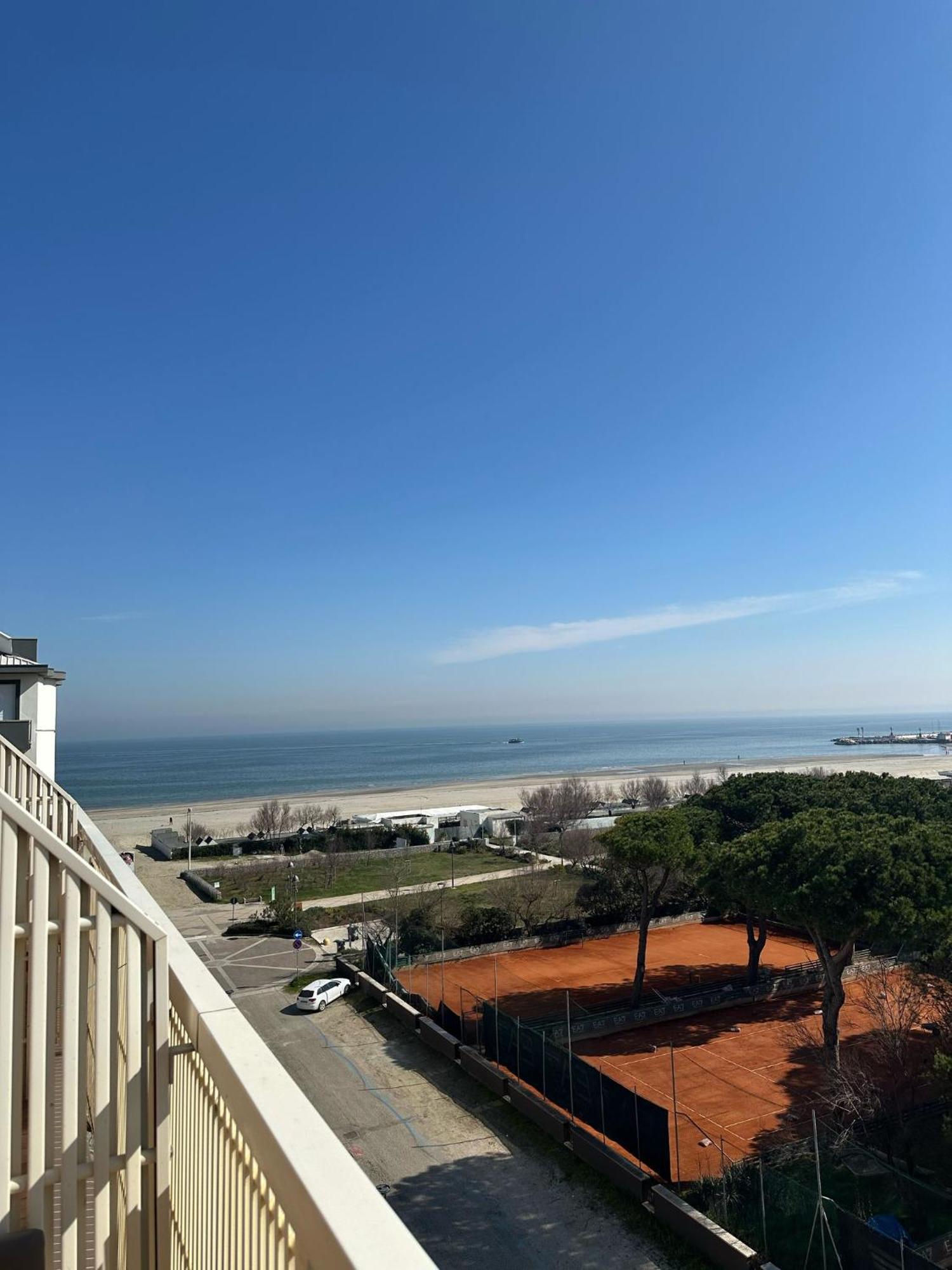 Hotel Helios Beach Milano Marittima Exteriér fotografie